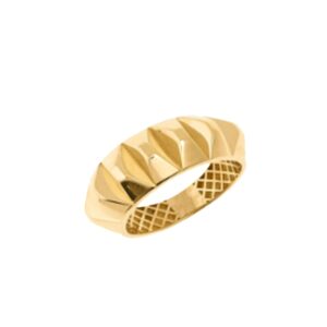 Faceted gold band with lattice interior
